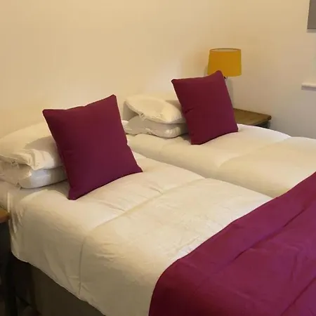 5 4 Bedrooms, Sleeps X 15 Hébergement de vacances