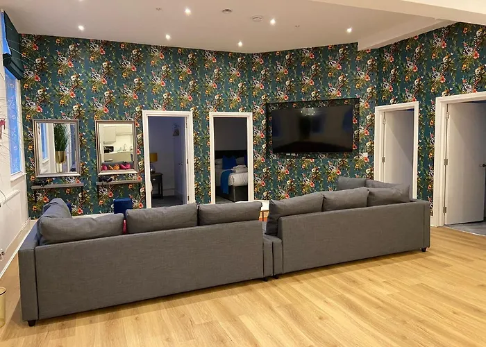 5 4 Bedrooms, Sleeps X 15 Hébergement de vacances