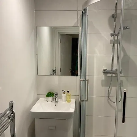 度假居 5 4 Bedrooms, Sleeps X 15 *